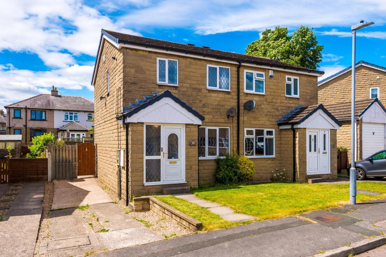 Family Friendly 3-Bed Home With Free Parking On Site Huddersfield Zewnętrze zdjęcie